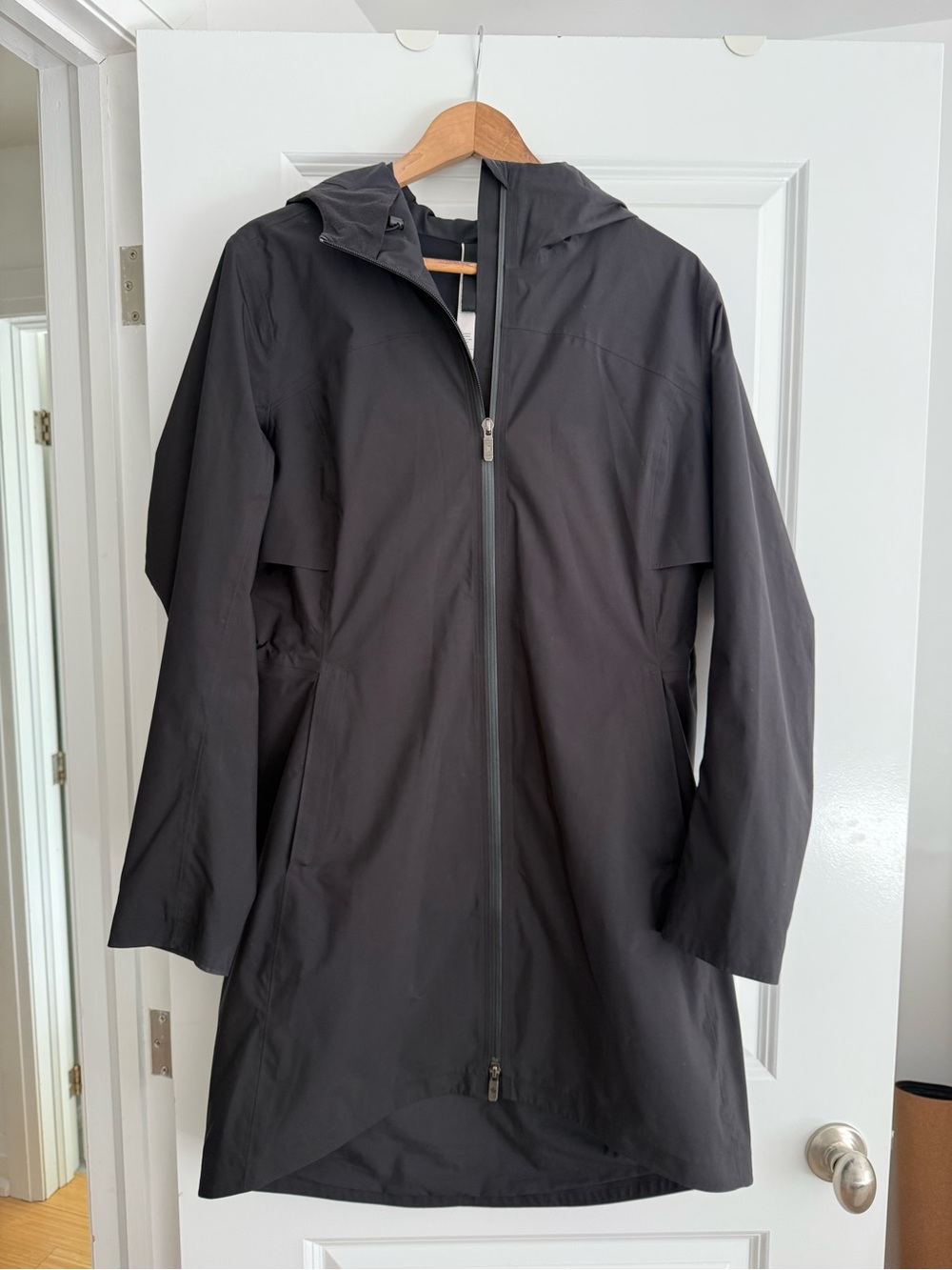 Lululemon Rain Rebel Women's Jacket